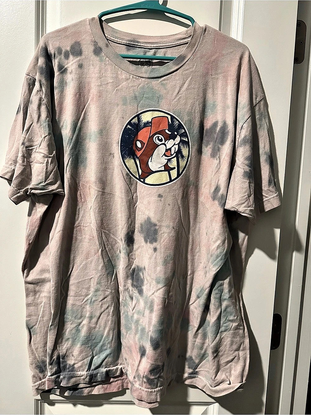 Buc-ee's Gone to Buc-ee's Tie-Dye Graphic Tee XL